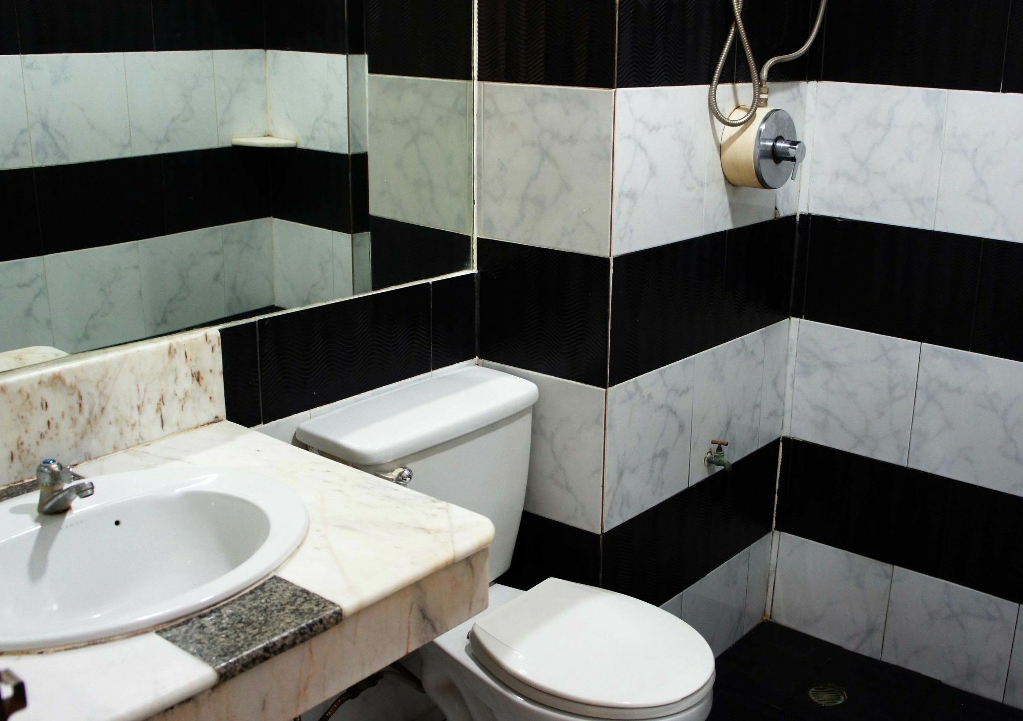 A House Boutique Guesthouse Bangkok Buitenkant foto